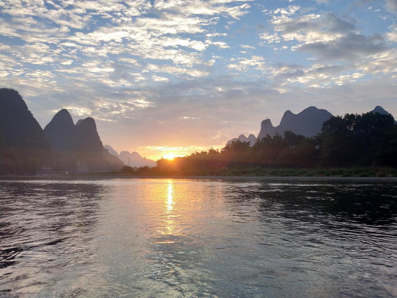 Nirvana Organic Farm Inn Yangshuo Dış mekan fotoğraf